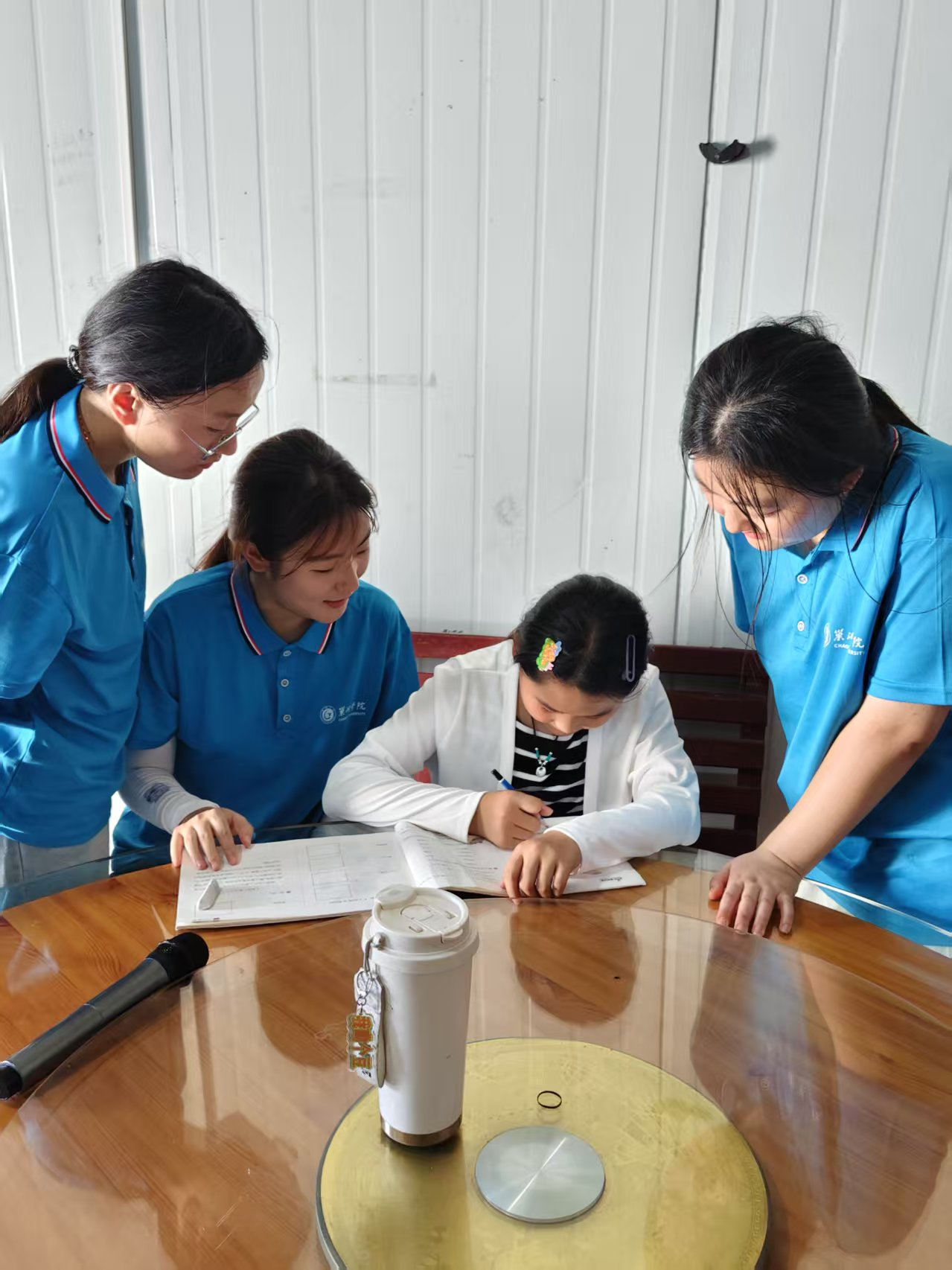 巢湖学院三下乡：以爱为笔，在乡村教育画卷上书写青春担当