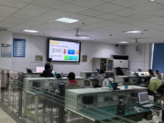 山东大学学生电子设计协会嵌入式开发基础培训成功开展